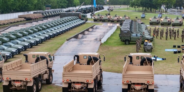 Argentina declara CV e PCC como grupos Terroristas e envia o Exército à fronteira com o Brasil