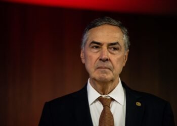 Ministro Barroso diz não entender porque tanta gente odeia ele. “Quero entender, Não lembro de ter feito nada de errado”